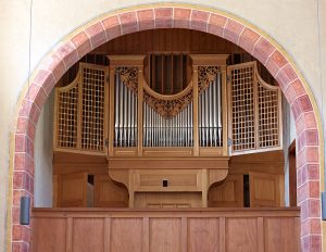 Blick auf die Orgel